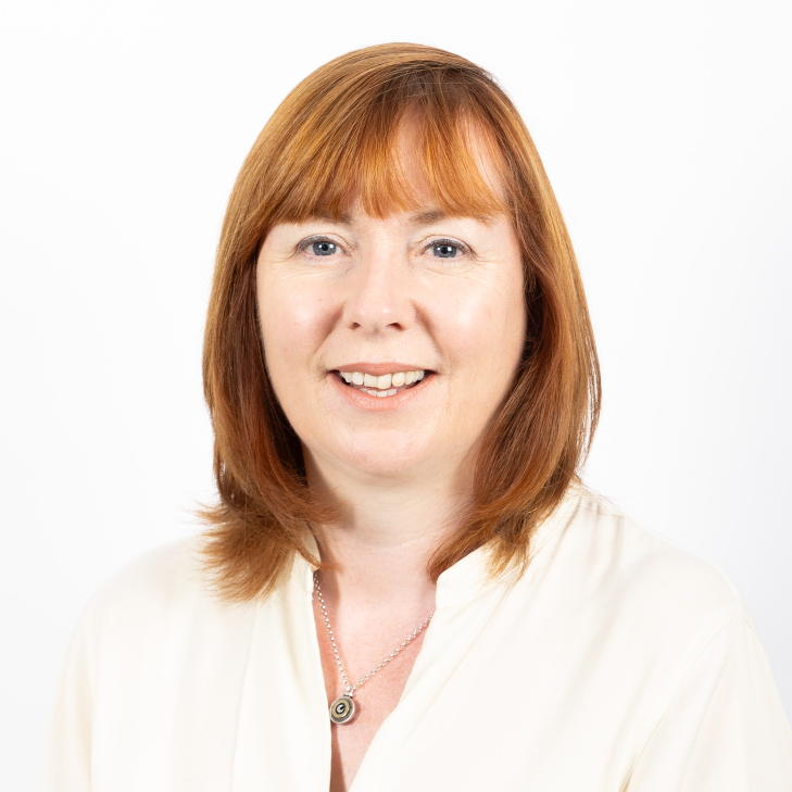 featued article author